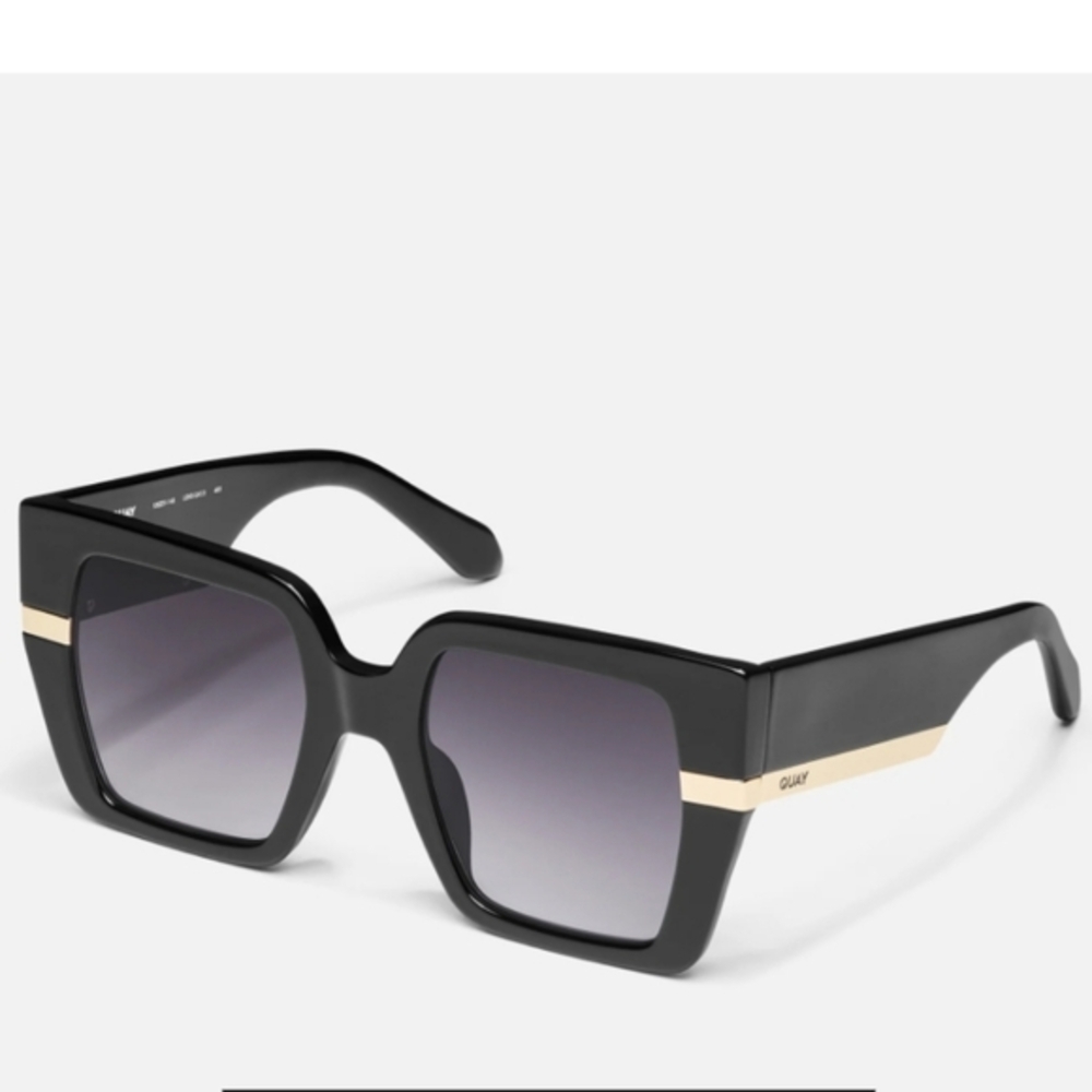 Quay Notorious black smoke frame oversized square sunglasses new